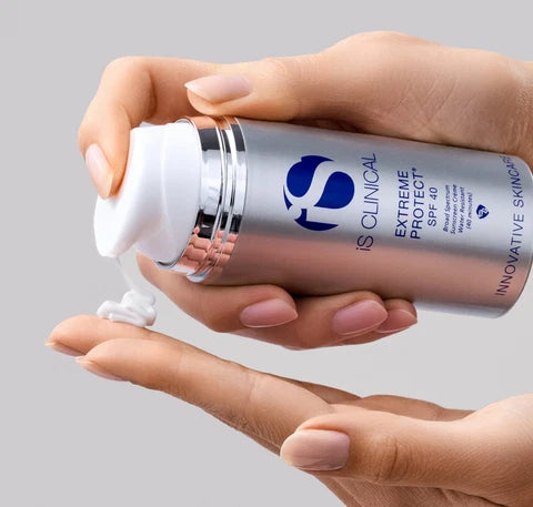 iS Clinical Extreme Protect SPF 40